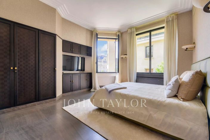 Image No.21-4 Bed Apartment for sale