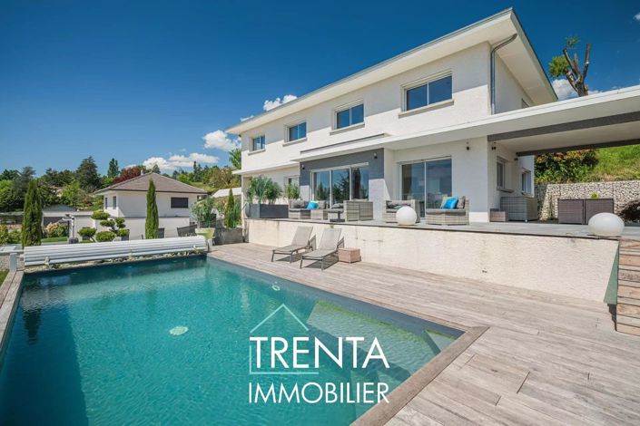 Image No.1-5 Bed House for sale