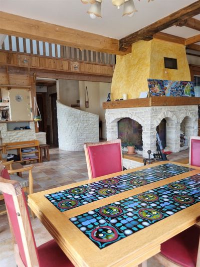 Image No.14-6 Bed House for sale