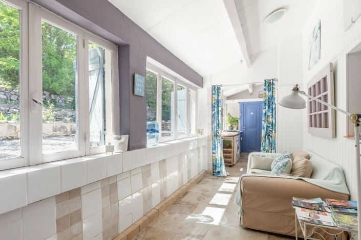 Image No.13-2 Bed House for sale