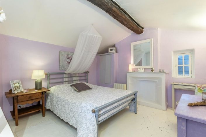 Image No.15-2 Bed House for sale