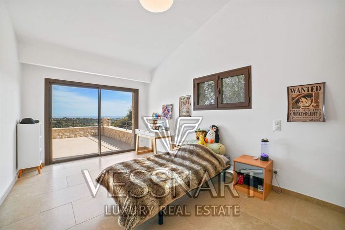 Image No.19-4 Bed House for sale