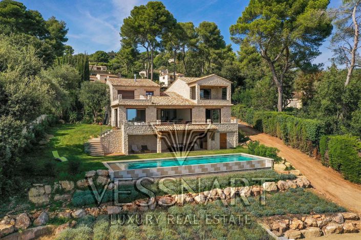 Image No.8-4 Bed House for sale