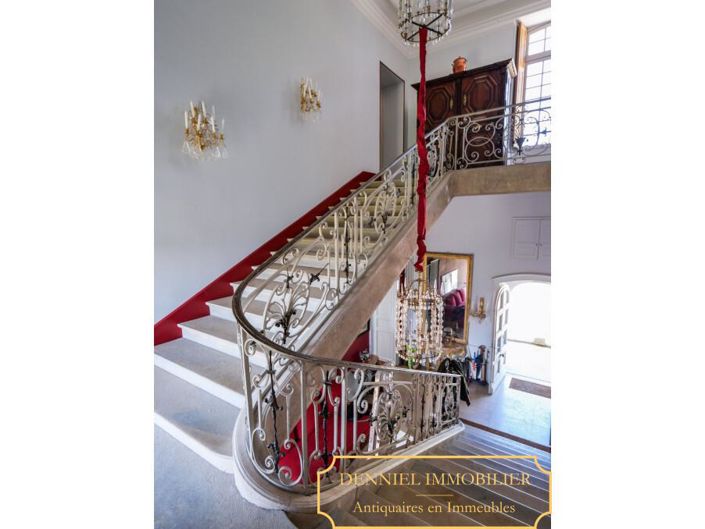 Image No.7-Maison de 14 chambres à vendre à Sens