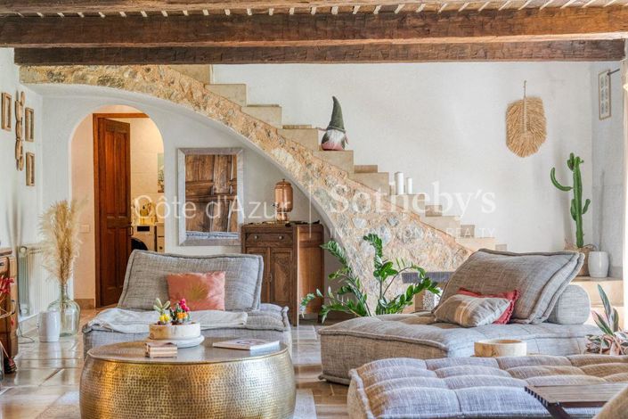 Image No.12-3 Bed House for sale