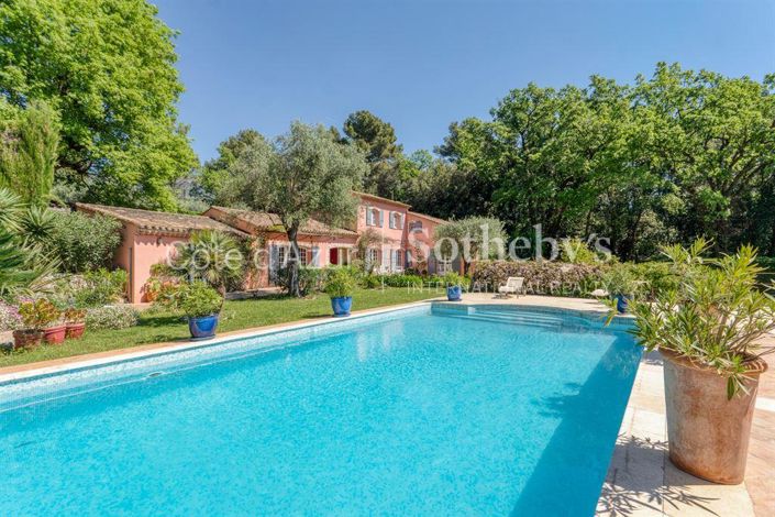 Image No.1-4 Bed House for sale