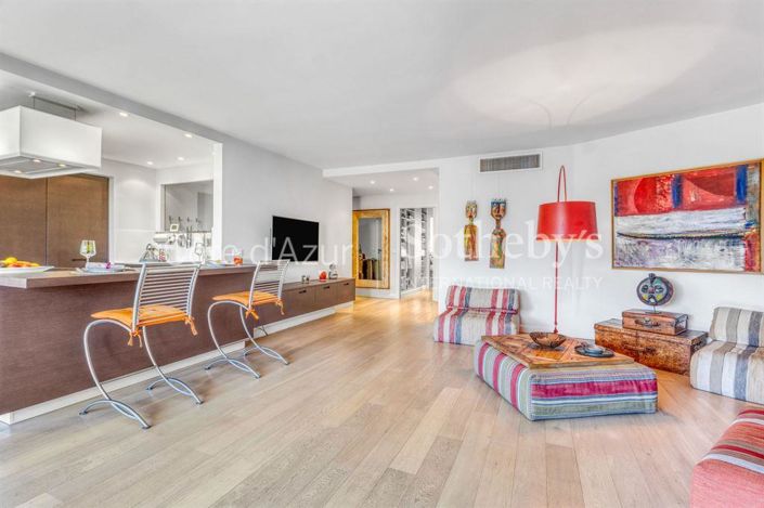 Image No.3-3 Bed Apartment for sale