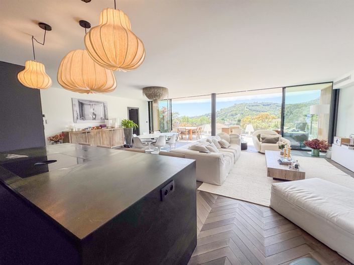 Image No.4-Appartement de 4 chambres à vendre à Le Lavandou