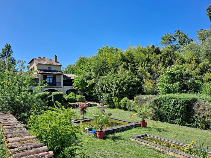 Image No.29-5 Bed House for sale