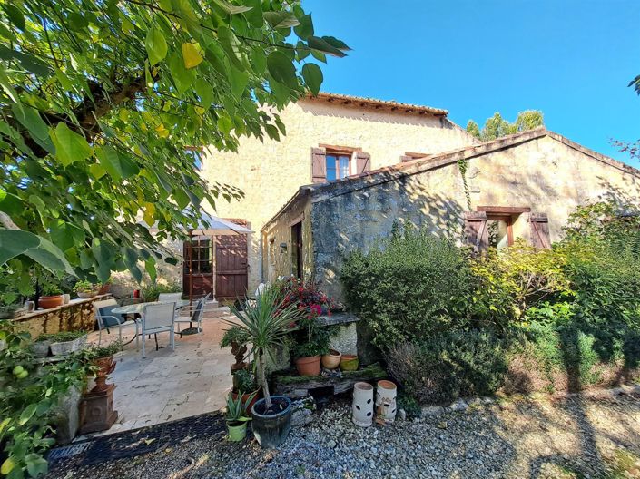 Image No.7-5 Bed House for sale