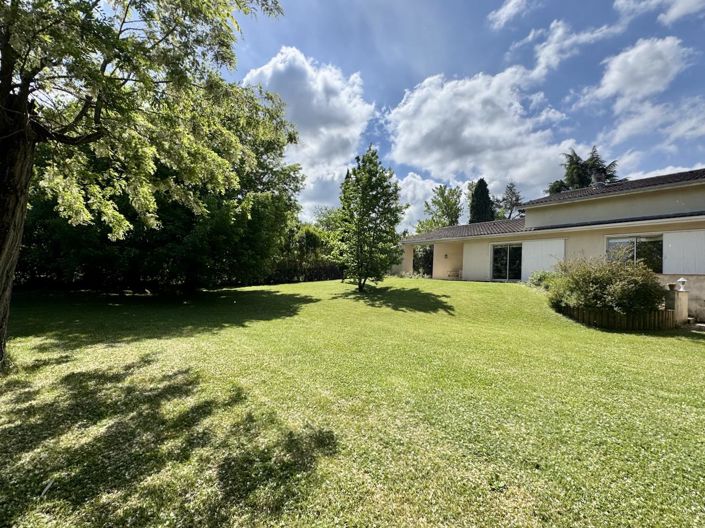 Image No.3-4 Bed House for sale