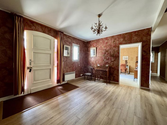 Image No.4-4 Bed House for sale