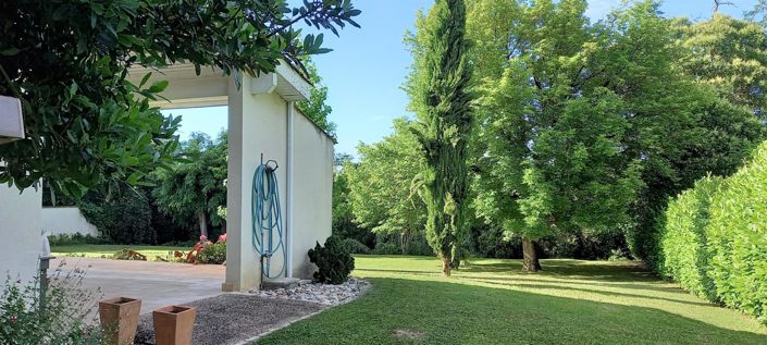 Image No.5-4 Bed House for sale