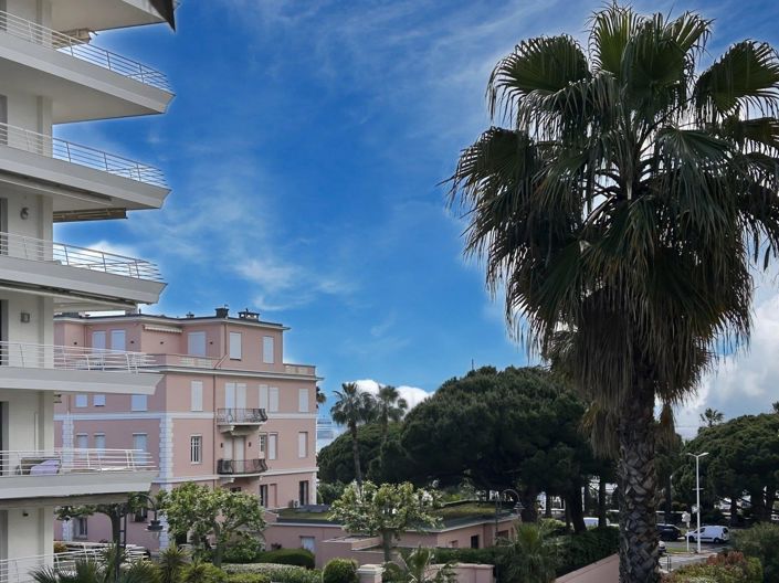 Image No.1-Appartement de 3 chambres à vendre à Cannes