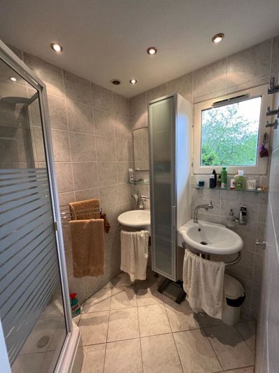 Image No.9-3 Bed House for sale