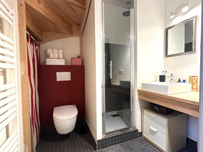 Image No.13-3 Bed House for sale