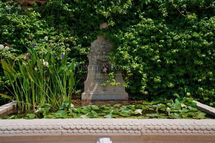 Image No.10-12 Bed House for sale