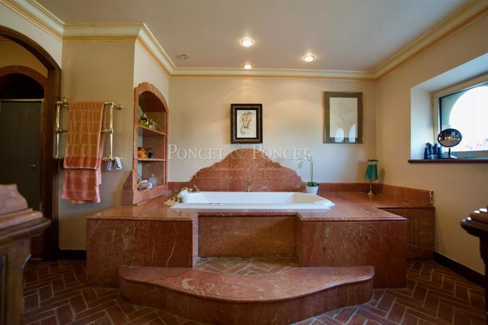 Image No.22-Maison de 12 chambres à vendre à Brignoles