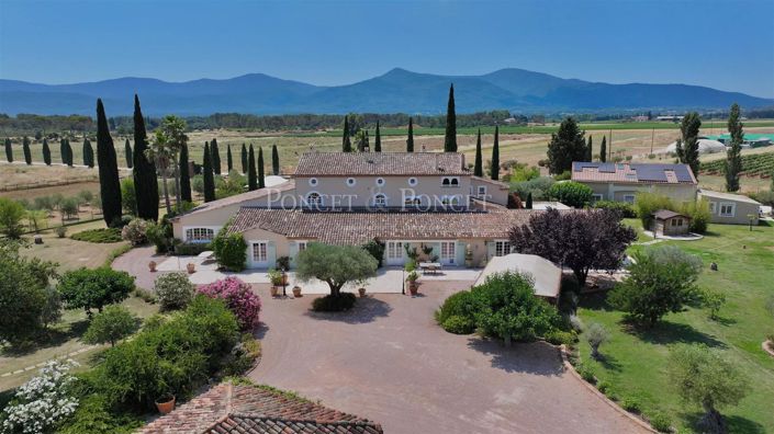 Image No.8-12 Bed House for sale