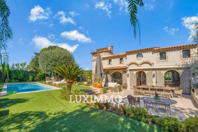 Maison de 5 chambres à vendre à Mougins