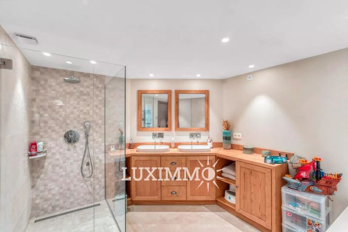 Image No.11-Maison de 5 chambres à vendre à Mougins