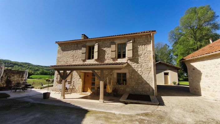 Image No.11-3 Bed House for sale