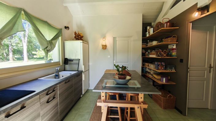 Image No.27-3 Bed House for sale