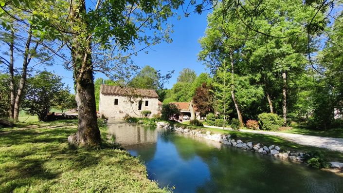 Image No.41-3 Bed House for sale