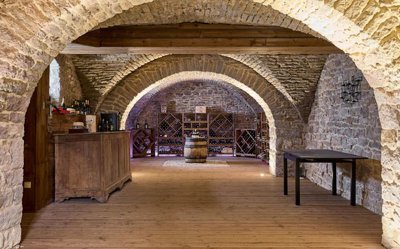 1 - Pouilley-les-Vignes, Property