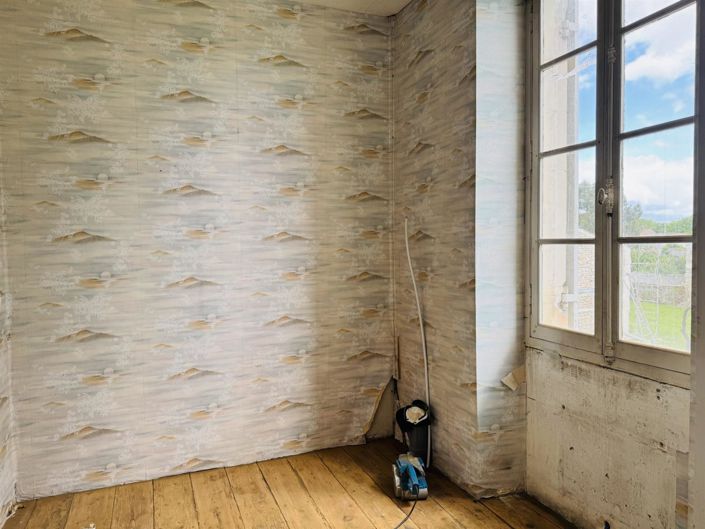 Image No.13-4 Bed House for sale