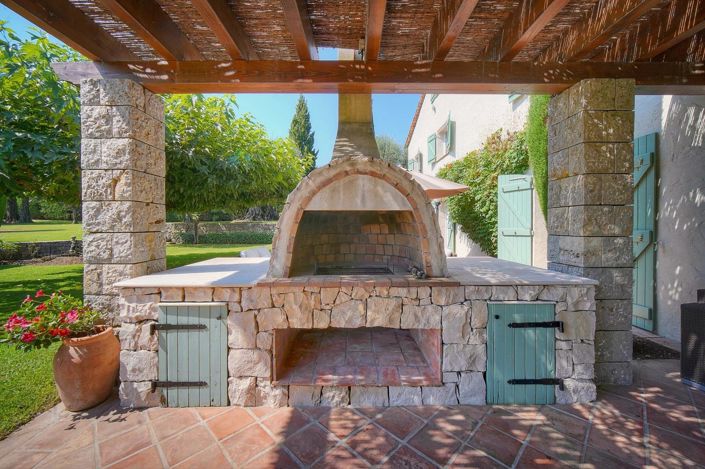 Image No.7-6 Bed House for sale