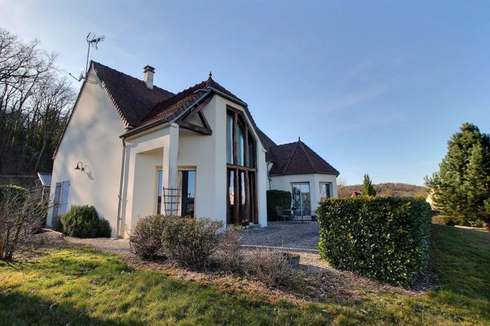 Image No.1-4 Bed House for sale