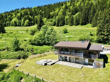 6 Bed House for sale