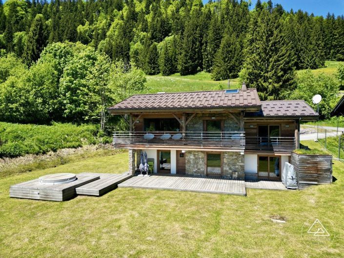 Image No.17-6 Bed House for sale