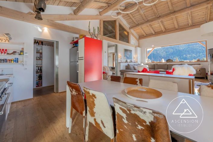 Image No.37-6 Bed House for sale