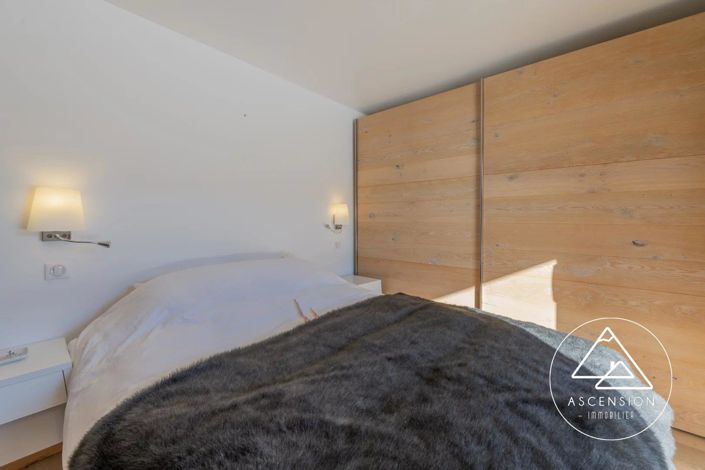 Image No.49-6 Bed House for sale