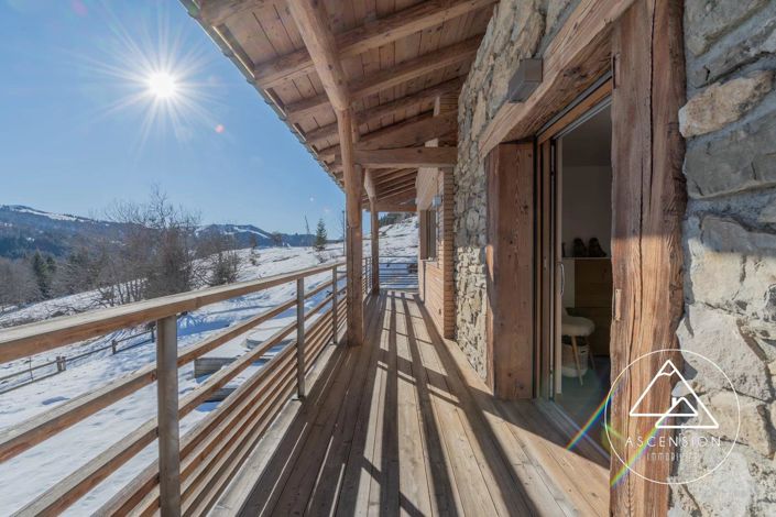 Image No.6-6 Bed House for sale