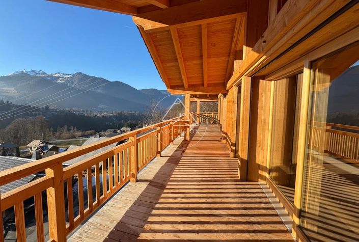 Image No.15-5 Bed House for sale