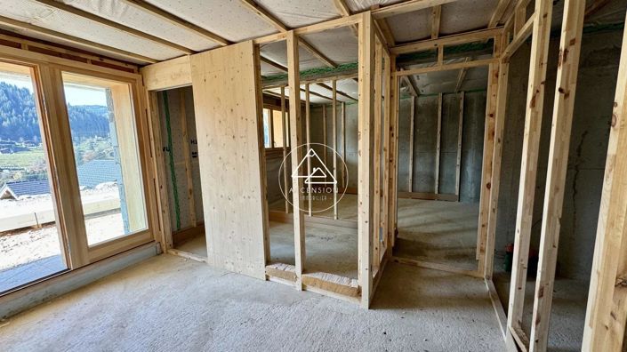 Image No.17-5 Bed House for sale