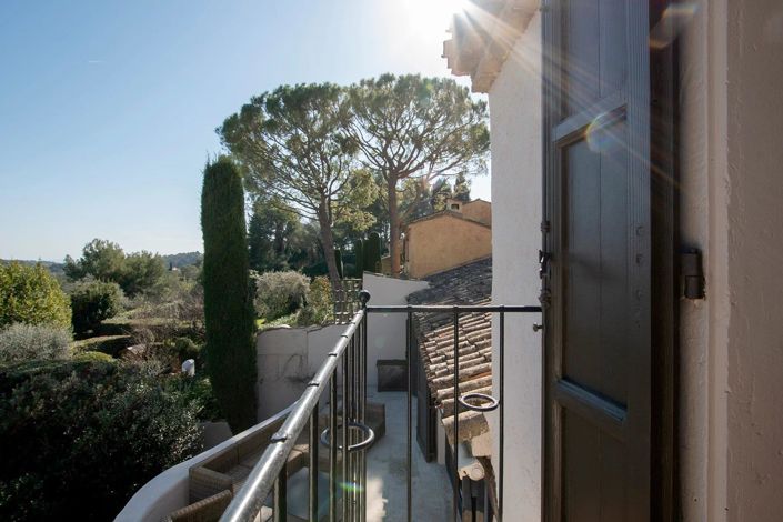 Image No.25-4 Bed House for sale