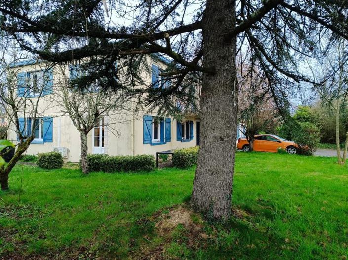 Image No.1-7 Bed House for sale