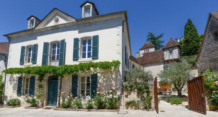 Image No.1-4 Bed House for sale