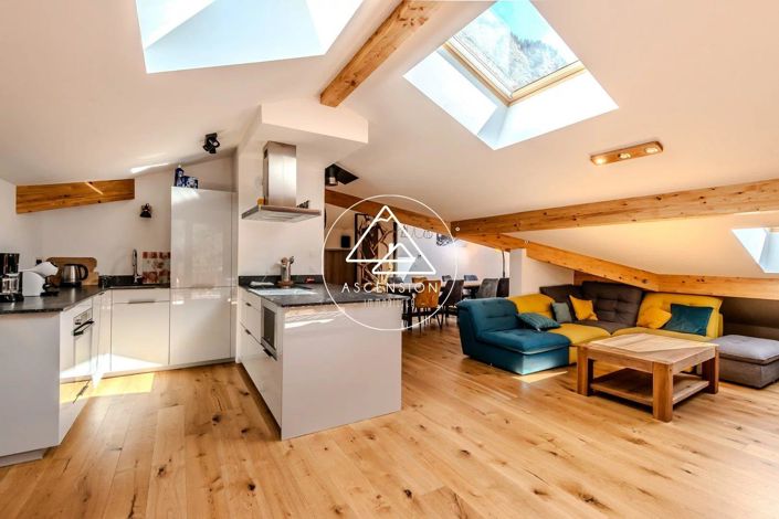 Image No.1-3 Bed Apartment for sale