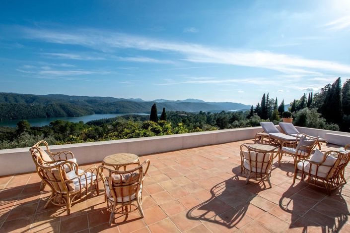 Image No.5-5 Bed House for sale