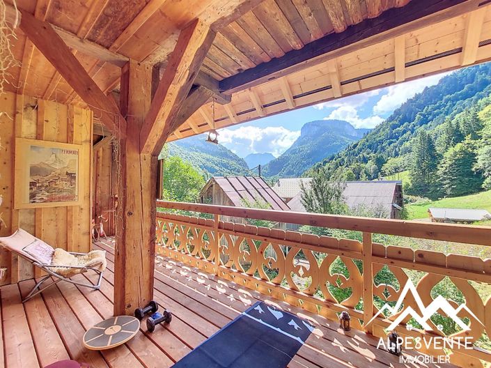 Image No.11-6 Bed House for sale