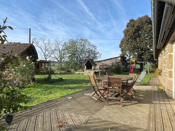 Image No.1-4 Bed House for sale