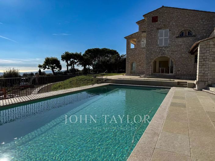 Image No.1-4 Bed House for sale
