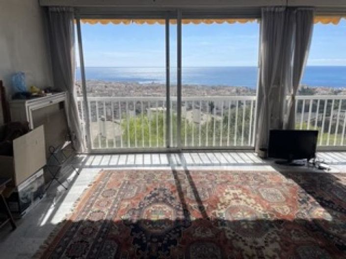 Image No.1-4 Bed Apartment for sale