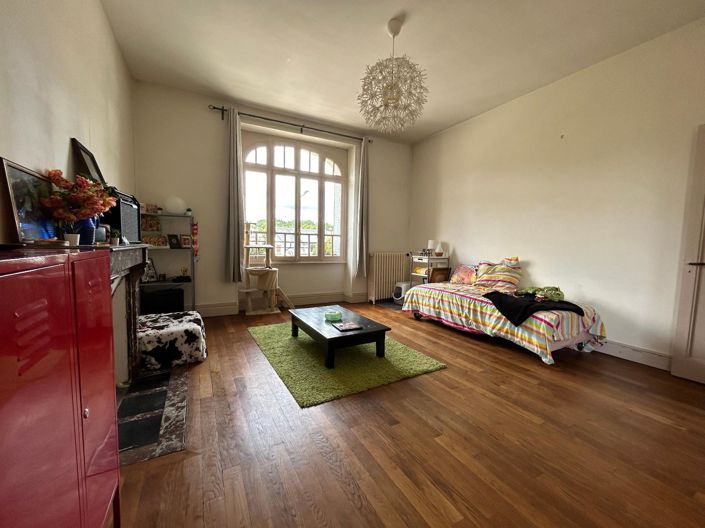 Image No.1-3 Bed Apartment for sale