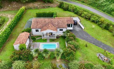 1 - Agen, House